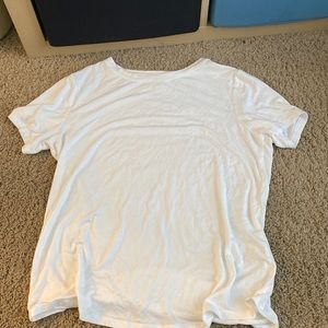 Old Navy plain white tee